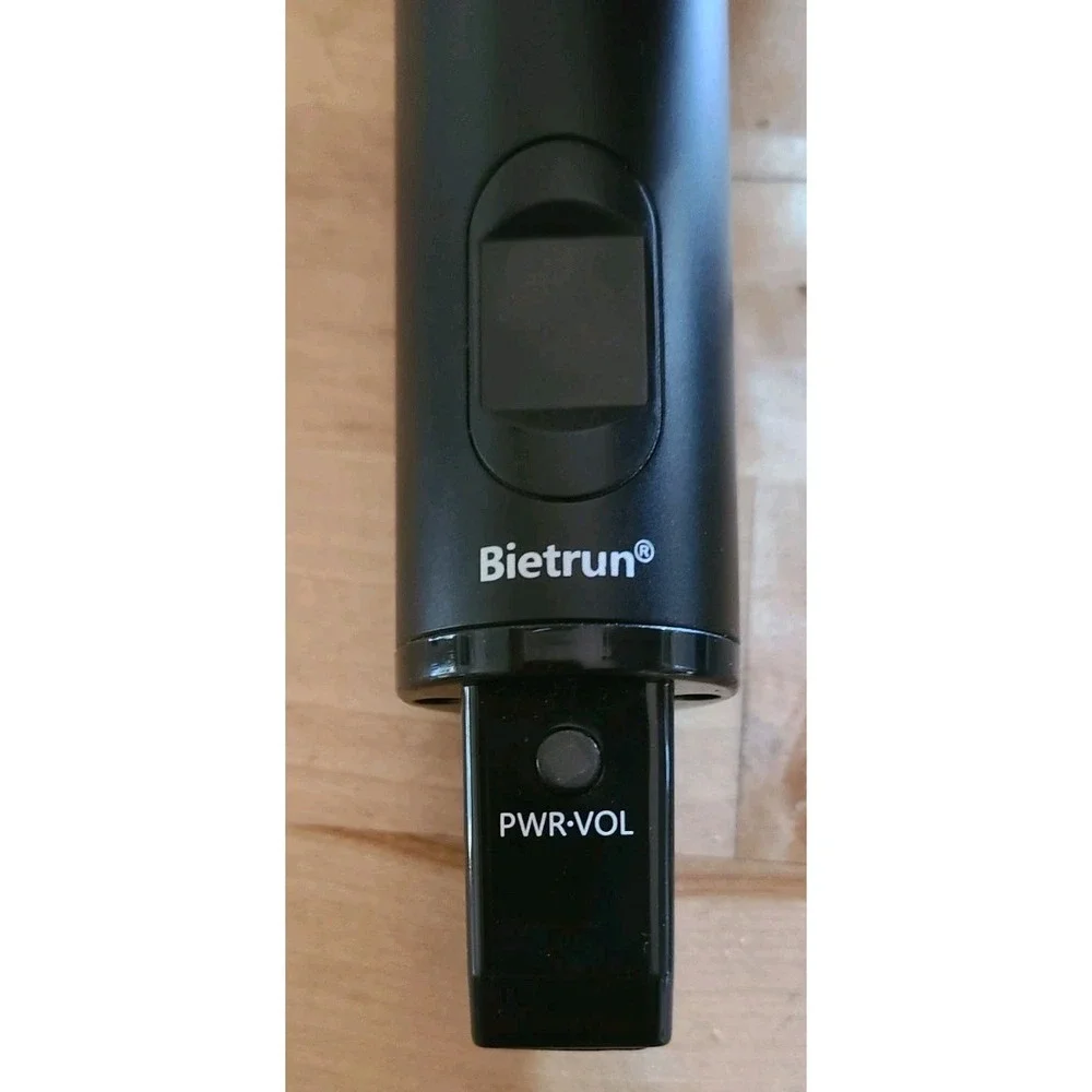 Bietrun Wireless Microphone Set Of Two Untested